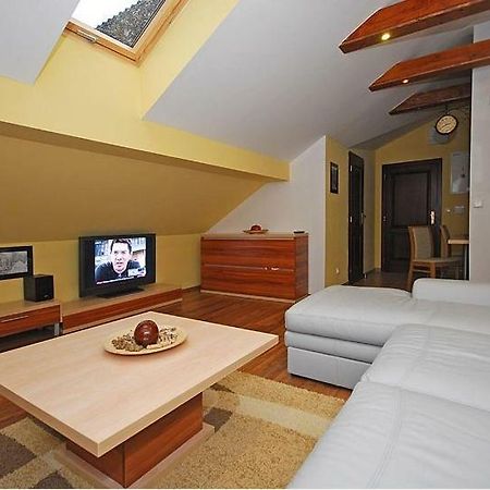 Apartman Pri Jazere Ruzomberok Exterior photo